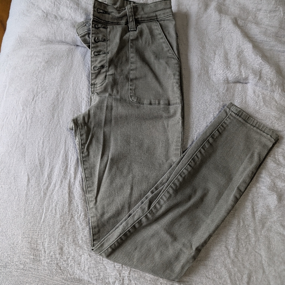 Skinny jeans